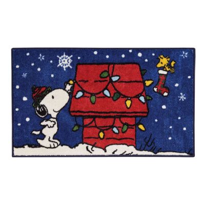 Peanuts yard decor at Macy's