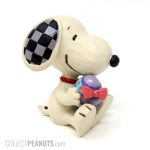 Snoopy holding Easter Egg Mini Figurine