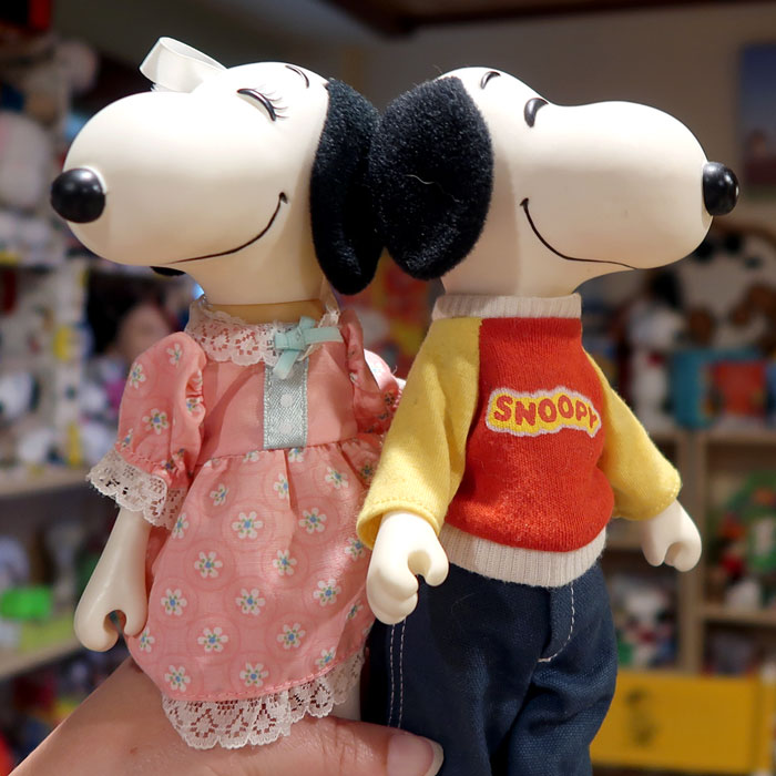 knickerbocker　ニッカーボッカー　スヌーピー & ベル Snoopy & Belle Fashion Dolls by Knickerbocker - CollectPeanuts.com