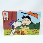 Snoopy kissing Lucy Puzzle