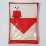 Snoopy on Doghouse Stationery Set