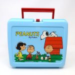 Peanuts Gang Roasting hotdogs - Blue Lunch Box