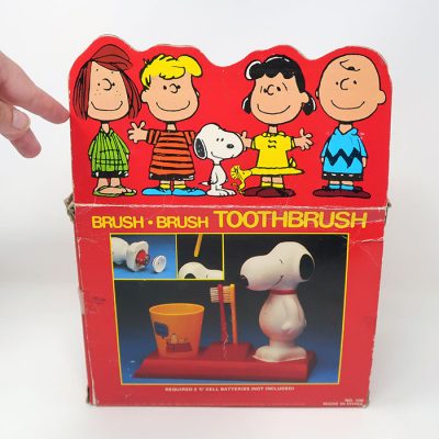 Snoopy Brusha Brusha Toothbrush - ShopCollectPeanuts.com