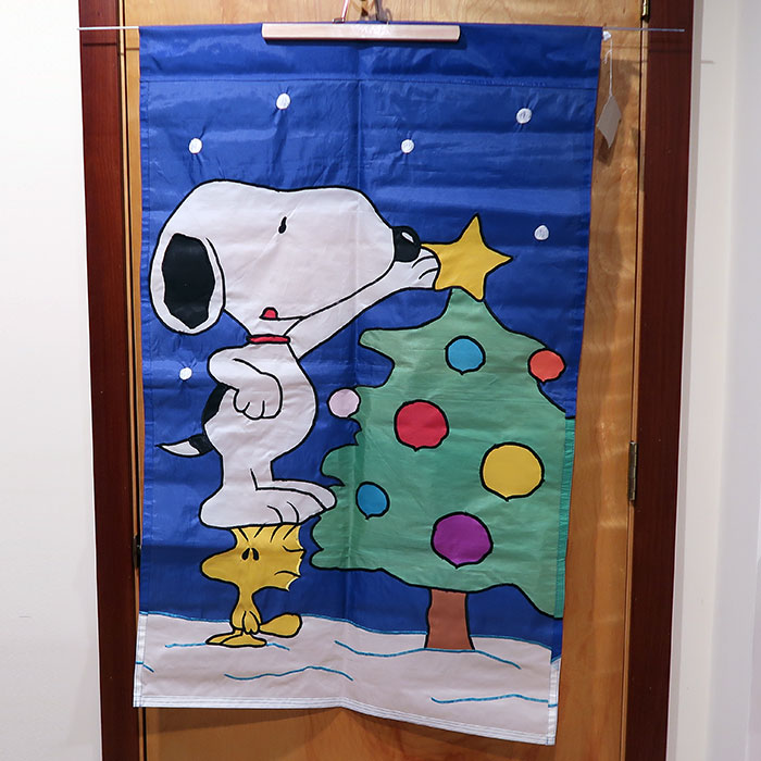 Snoopy & Woodstock Decorating Christmas Tree Vintage Flag ...