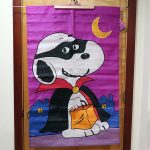 Snoopy Halloween Costume Large Flag