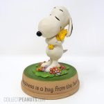 Snoopy hugging Woodstock 'Happiness' Figurine