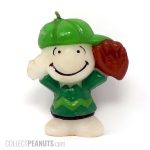 Charlie Brown Open Arms candle