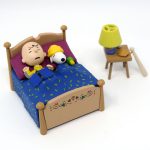 The World of Peanuts Vol 2 Charlie Brown & Snoopy sleeping in bed Figurine