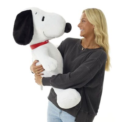Peanuts at Build-a-Bear