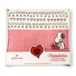 Snoopy at Typewriter with X's and O's with Gingham Background Postalettes Stationery