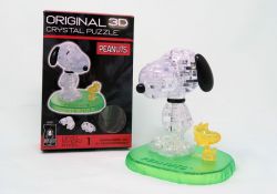 Watch Video - Snoopy with Woodstock Original 3D Crystal Puzzle by BePuzzled Watch Video - Snoopy with Woodstock Original 3D Crystal Puzzle by BePuzzled