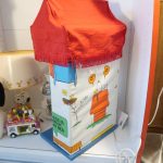 Back with topper - The Peanuts Pelham Puppet Display Back with topper - The Peanuts Pelham Puppet Display