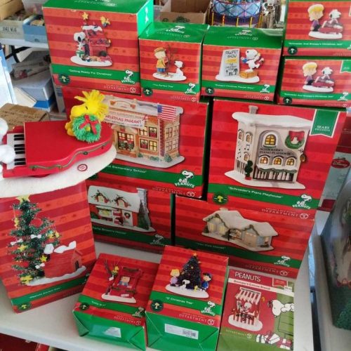 Peanuts Department 56 Houses and Figurines