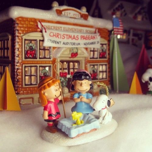 Peanuts Nativity
