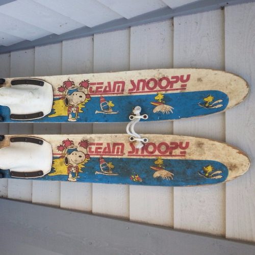 Snoopy Water-skis