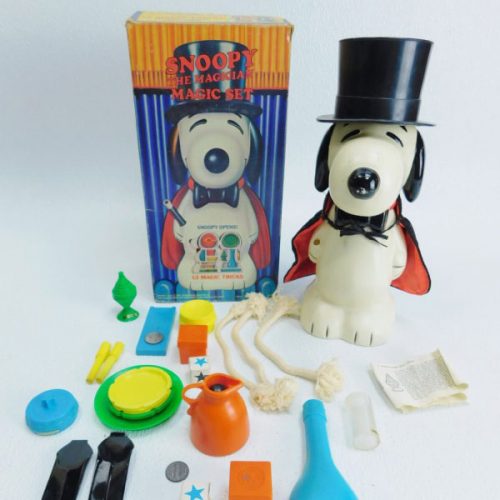 Snoopy the Magician Magic Set