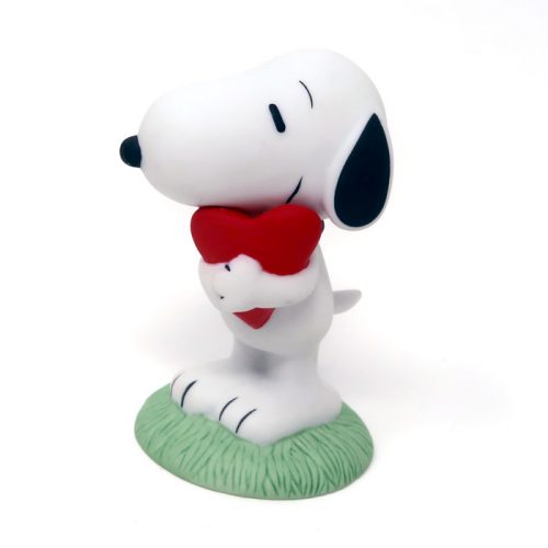 Snoopy Holding Heart Figurine