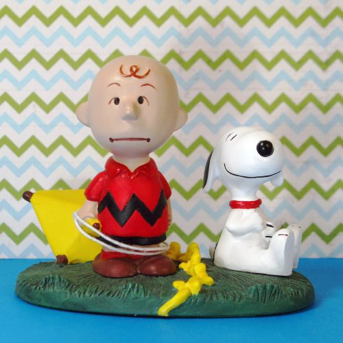 Charlie Brown & Snoopy with Kite Figurine