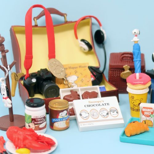 Snoopy's Holiday Trip Miniatures