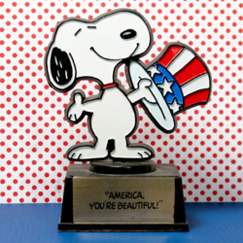 Snoopy Trophy