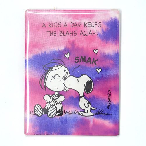 Snoopy & Peppermint Patty 'A kiss a day keeps the blahs away' Plaque