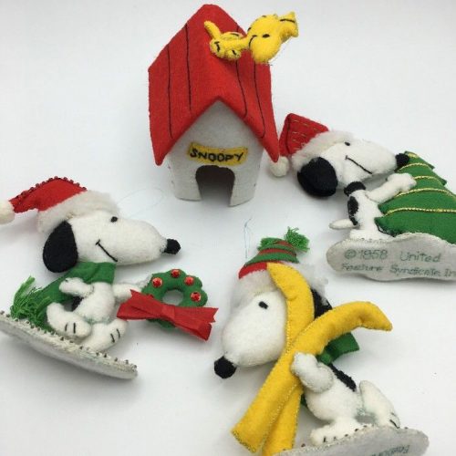 Felt Snoopy Christmas Ornaments by Malina