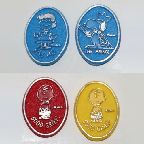 Peanuts Emblem Clips