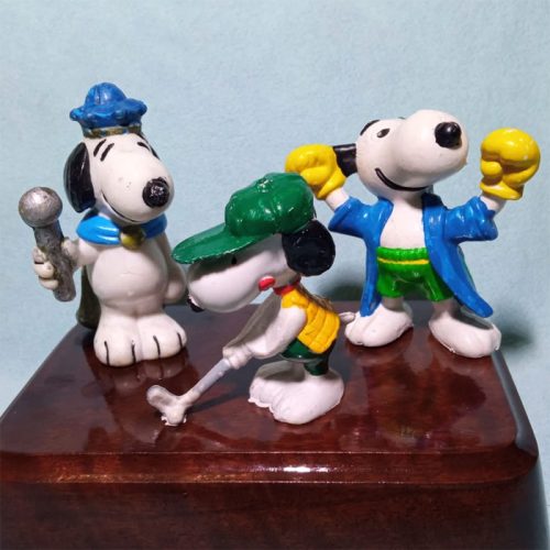 Snoopy King PVC Figurine