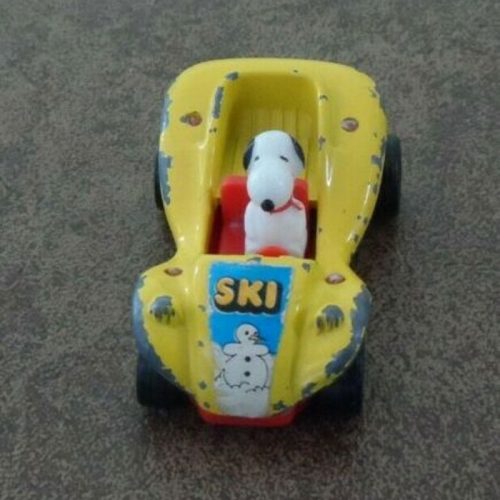 Snoopy Aviva Die-Cast Car